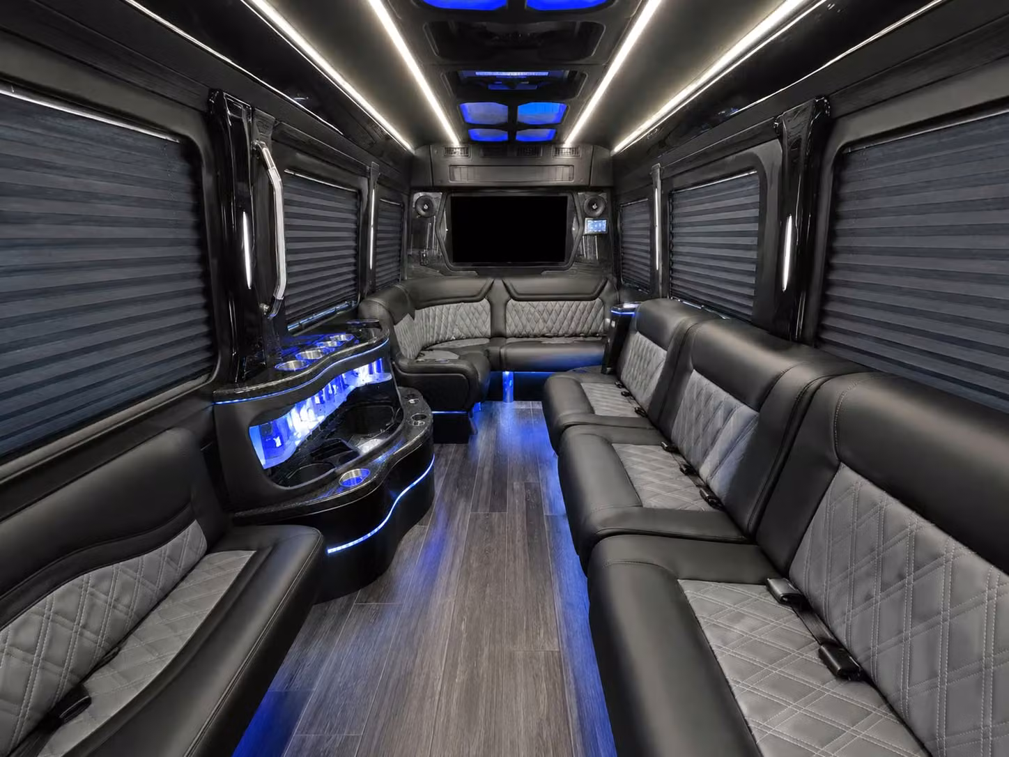 executive airport transfers and hotel shuttle services in lawton