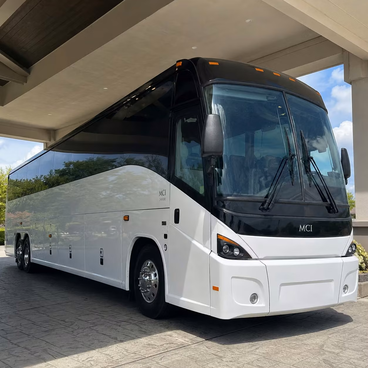 lawtoncharter bus rental