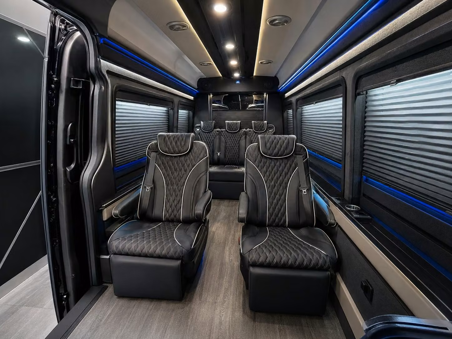 with charterbuslawton com securing airport transportation for corporate groups in lawton has never been easier
